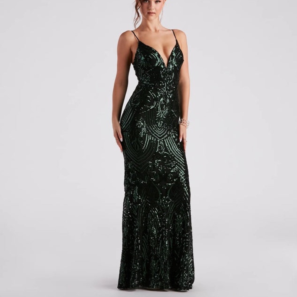Windsor Viviana Sequin Green Prom Dress